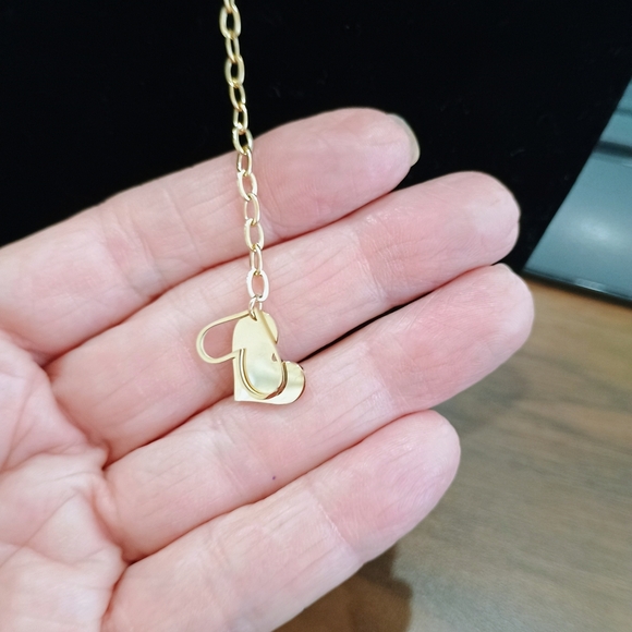 Elegant Gold Heart Pendant Necklace - Picture 2 of 3